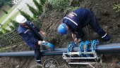 U JOŠ JEDNOM SELU KOD KRUŠEVCA: Zdrava voda za više od 120 domaćinstava (FOTO) U JOŠ JEDNOM SELU KOD KRUŠEVCA: Zdrava voda za više od 120 domaćinstava (FOTO)