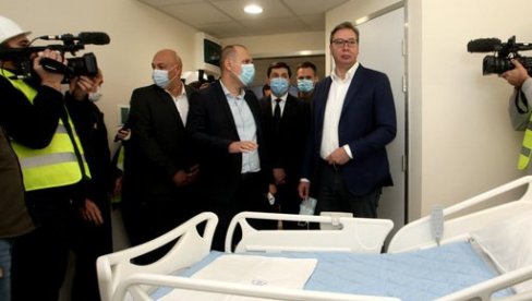 „АКО БУДЕМО МОРАЛИ, ПРИМЕНИЋЕМО ТЕЖЕ МЕРЕ” Вучић о новом таласу короне „АКО БУДЕМО МОРАЛИ, ПРИМЕНИЋЕМО ТЕЖЕ МЕРЕ” Вучић о новом таласу короне