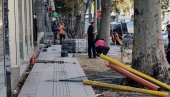 RASKOPANO OD DOBRAČINE DO KALEMEGDANA: U Dušanovoj vrvi od radnika, ali posao sporo RASKOPANO OD DOBRAČINE DO KALEMEGDANA: U Dušanovoj vrvi od radnika, ali posao sporo