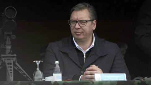 GRMELO JE NA PEŠTERU, POKAZANA SNAGA SRBIJE: Vučić prisustvovao vojnoj vežbi Sadejstvo 2020 (FOTO/VIDEO) GRMELO JE NA PEŠTERU, POKAZANA SNAGA SRBIJE: Vučić prisustvovao vojnoj vežbi Sadejstvo 2020 (FOTO/VIDEO)