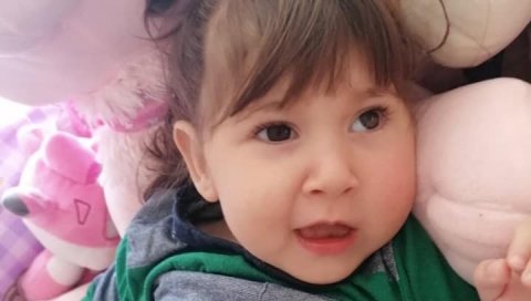 ЗА ЂИНУ СКУПИЛИ ЧЕТИРИ МИЛИОНА: Житељи Сивца обезбедили новац за дугорочно лечење своје мале суграђанке ЗА ЂИНУ СКУПИЛИ ЧЕТИРИ МИЛИОНА: Житељи Сивца обезбедили новац за дугорочно лечење своје мале суграђанке