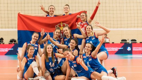 ЧЕТИРИ БРОНЗАНЕ МЕДАЉЕ СТИГЛЕ У ЛАЈКОВАЦ: Одбојкашице до 17 година направиле велики успех на ЕП ЧЕТИРИ БРОНЗАНЕ МЕДАЉЕ СТИГЛЕ У ЛАЈКОВАЦ: Одбојкашице до 17 година направиле велики успех на ЕП
