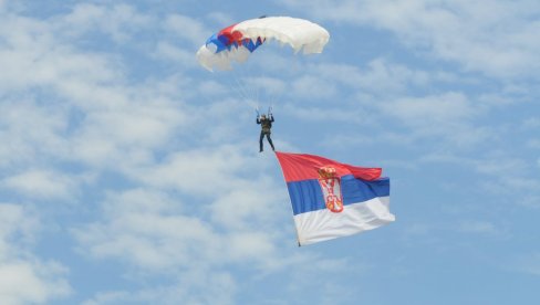 VULIN: Vežba “Sadejstvo 2020” pokazala visok nivo obučenosti i spremnosti jedinica Vojske Srbije VULIN: Vežba “Sadejstvo 2020” pokazala visok nivo obučenosti i spremnosti jedinica Vojske Srbije
