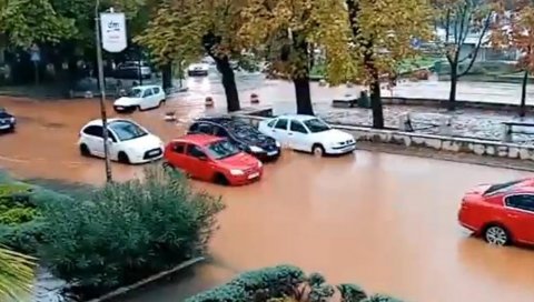 ПОНОВО НЕВРЕМЕ У ХРВАТСКОЈ: Извештаји о поплавама ПОНОВО НЕВРЕМЕ У ХРВАТСКОЈ: Извештаји о поплавама