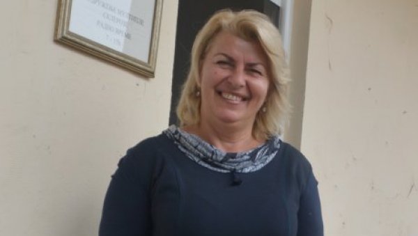 ВЕСНИНА ВОЉА ЗА ТРИ ЖИВОТА: Она се није предала и данас живи као сви људи без здравствених потешкоћа ВЕСНИНА ВОЉА ЗА ТРИ ЖИВОТА: Она се није предала и данас живи као сви људи без здравствених потешкоћа