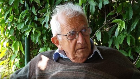 LAUREATI HERCEGNOVSKIH PRIZNANJA: Ovogodišnji dobitnik najvećeg priznanja je dr Relja Živojnović LAUREATI HERCEGNOVSKIH PRIZNANJA: Ovogodišnji dobitnik najvećeg priznanja je dr Relja Živojnović