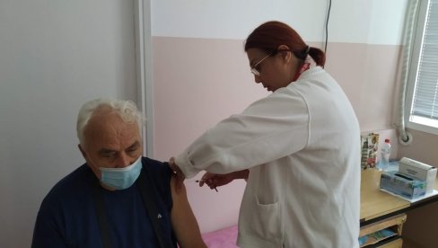 „ПЛАНУЛА“ ВАКЦИНА ПРОТИВ ГРИПА: У Параћину утрошено свих 2.400 доза „ПЛАНУЛА“ ВАКЦИНА ПРОТИВ ГРИПА: У Параћину утрошено свих 2.400 доза