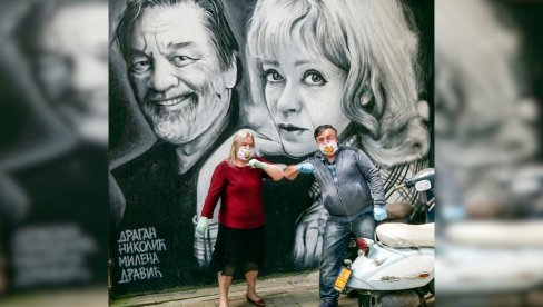 УМЕТНОСТ ФОТОГРАФИЈЕ: Томислав Петернек овековечио графите УМЕТНОСТ ФОТОГРАФИЈЕ: Томислав Петернек овековечио графите