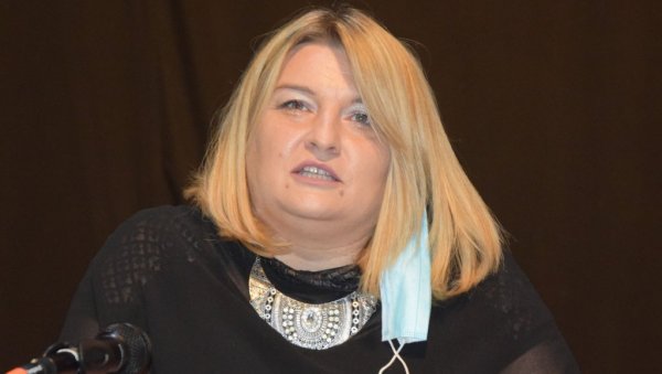ВАТРОГАСЦИ БИЛИ БРЗИ И СА ВОДОМ: СО у Лапову демантује сведока пожара ВАТРОГАСЦИ БИЛИ БРЗИ И СА ВОДОМ: СО у Лапову демантује сведока пожара