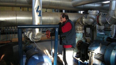 ZBOG NISKIH TEMPERATURA: Počelo grejanje stanova u kikindi ZBOG NISKIH TEMPERATURA: Počelo grejanje stanova u kikindi