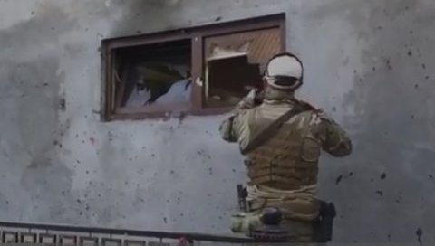 СНИМАК ЛИКВИДАЦИЈЕ ТЕРОРИСТА ИЗ СИРИЈЕ: Објављен видео специјалне антитерористичке операције СНИМАК ЛИКВИДАЦИЈЕ ТЕРОРИСТА ИЗ СИРИЈЕ: Објављен видео специјалне антитерористичке операције