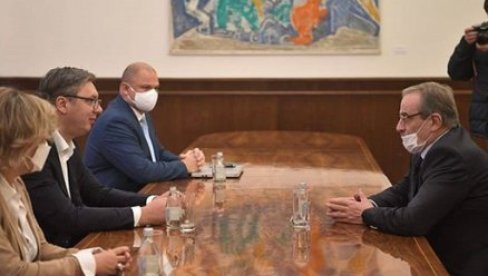 SASTANAK SA HRVATSKIM AMBASADOROM Vučić sa Biščevićem o razvoju i jačanju saradnje SASTANAK SA HRVATSKIM AMBASADOROM Vučić sa Biščevićem o razvoju i jačanju saradnje