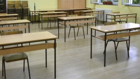 ОТВОРЕНА ПРВА СРПСКА ШКОЛА У РЕЈКЈАВИКУ: Предсдедник Исланда специјални гост на отварању ОТВОРЕНА ПРВА СРПСКА ШКОЛА У РЕЈКЈАВИКУ: Предсдедник Исланда специјални гост на отварању