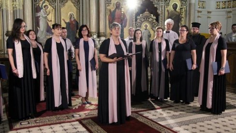 ФЕСТИВАЛ НЕ ПРЕКИДА ТРАДИЦИЈУ: У Храму Светог Вазнесења господњег у Суботици одржав Фестивал духовне музике ФЕСТИВАЛ НЕ ПРЕКИДА ТРАДИЦИЈУ: У Храму Светог Вазнесења господњег у Суботици одржав Фестивал духовне музике