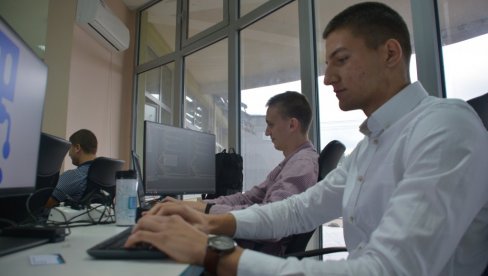 KONKURS ZA INOVATIVNE IDEJE: Lokalnom pobedniku 2.500 evra, a regionalnom 5.000 evra KONKURS ZA INOVATIVNE IDEJE: Lokalnom pobedniku 2.500 evra, a regionalnom 5.000 evra