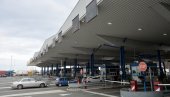 ТАЧНО У ПОНОЋ: Нове мере ступиле на снагу, ево шта то значи за оне који долазе у Србију ТАЧНО У ПОНОЋ: Нове мере ступиле на снагу, ево шта то значи за оне који долазе у Србију