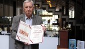 ЛЕПОТА МАЛИХ СТВАРИ: Награда Десанка Максимовић свечано уручена Томиславу Маринковићу ЛЕПОТА МАЛИХ СТВАРИ: Награда Десанка Максимовић свечано уручена Томиславу Маринковићу