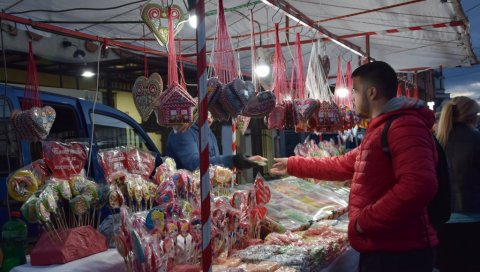 ВАШАР ЈЕ БИО, А НА ВАШАРУ: И ове године су Јагодинци свечано прославили данашњи празник ВАШАР ЈЕ БИО, А НА ВАШАРУ: И ове године су Јагодинци свечано прославили данашњи празник
