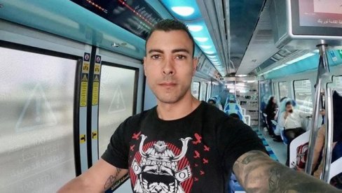 UROŠ ĆERTIĆ PUŠTEN IZ PRITVORA: Posle haosa koji je napravio u banci, kaskader opet na slobodi! UROŠ ĆERTIĆ PUŠTEN IZ PRITVORA: Posle haosa koji je napravio u banci, kaskader opet na slobodi!