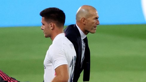 NIKO NE ŽELI U BAJERN: Nemačkog velikana odbio i slavni Francuz NIKO NE ŽELI U BAJERN: Nemačkog velikana odbio i slavni Francuz