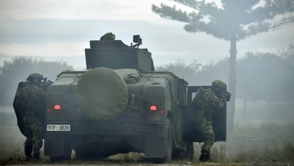 ГРЧКО СРПСКЕ ВОЈНЕ ВЕЖБЕ: Припадници 72. бригаде за специјалне учествовали у операцијама у Грчкој ГРЧКО СРПСКЕ ВОЈНЕ ВЕЖБЕ: Припадници 72. бригаде за специјалне учествовали у операцијама у Грчкој