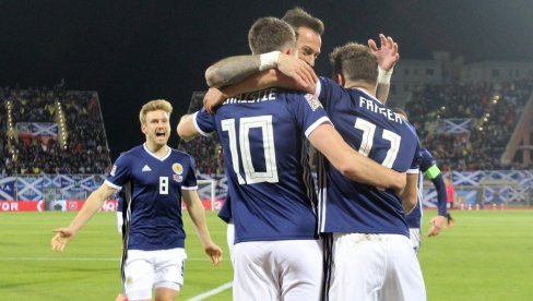 ŠKOTI PUNI SAMOPOUZDANJA ČEKAJU DUEL SA SRBIJOM: Mi možemo da ostvarimo sve što pomislimo ŠKOTI PUNI SAMOPOUZDANJA ČEKAJU DUEL SA SRBIJOM: Mi možemo da ostvarimo sve što pomislimo