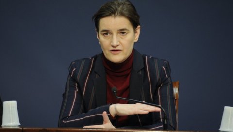 БРНАБИЋ О ПРОМЕНИ УСТАВА: Ова Влада је већ предлагала промену Устава, али то је одлука грађана БРНАБИЋ О ПРОМЕНИ УСТАВА: Ова Влада је већ предлагала промену Устава, али то је одлука грађана