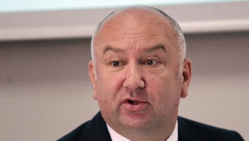 ПОПОВИЋ: Млађан Ђорђевић се лажно представља и обмањује грађане Србије ПОПОВИЋ: Млађан Ђорђевић се лажно представља и обмањује грађане Србије
