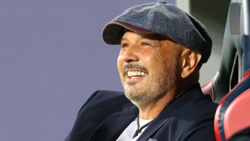 СИНИША МИХАЈЛОВИЋ: Мурињу ће бити тешко у Роми, његов долазак добар за Серију А СИНИША МИХАЈЛОВИЋ: Мурињу ће бити тешко у Роми, његов долазак добар за Серију А