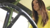 BUDUĆNOST NA SELU: Jelena ne odustaje od prava, ali ni od oranja 17 hektara imanja BUDUĆNOST NA SELU: Jelena ne odustaje od prava, ali ni od oranja 17 hektara imanja