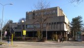 UHAPŠEN POŽAREVLJANIN Odveo devojčicu na tri dana u Beograd, pa je obljubio UHAPŠEN POŽAREVLJANIN Odveo devojčicu na tri dana u Beograd, pa je obljubio