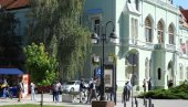 ПОМАЖУ СТАРИМ И НЕМОЋНИМ СУГРАЂАНИМА: Акција центра за социјални рад у Апатину ПОМАЖУ СТАРИМ И НЕМОЋНИМ СУГРАЂАНИМА: Акција центра за социјални рад у Апатину