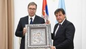 UVEK NA BRANIKU SRBIJE: Predsednik Vučić čestitao pripadnicima BIA njihov dan (FOTO) UVEK NA BRANIKU SRBIJE: Predsednik Vučić čestitao pripadnicima BIA njihov dan (FOTO)