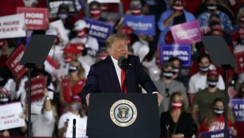НОВОСТИ ИСТРАЖУЈУ! ТРАМП И БАЈДЕН БИ СРПСКЕ ГЛАСОВЕ: Каква су очекивања од републиканског, а шта се може очекивати ако демократа победи НОВОСТИ ИСТРАЖУЈУ! ТРАМП И БАЈДЕН БИ СРПСКЕ ГЛАСОВЕ: Каква су очекивања од републиканског, а шта се може очекивати ако демократа победи