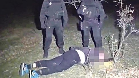 ДИЛЕРИ ПРЕУЗЕЛИ ТОЦИЛОВ МЕТОД: Полиција разбила велику групу, ево где су сада почели да крију дрогу (ФОТО) ДИЛЕРИ ПРЕУЗЕЛИ ТОЦИЛОВ МЕТОД: Полиција разбила велику групу, ево где су сада почели да крију дрогу (ФОТО)