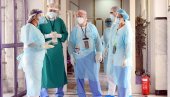 НЕКИ СУ НА РЕСПИРАТОРИМА: Ван строја због короне 3.092 здравствена радника НЕКИ СУ НА РЕСПИРАТОРИМА: Ван строја због короне 3.092 здравствена радника