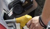 ПРОТЕСТ НА ПУМПАМА ЗАГРЕБА: Због високих цена облепили пумпе порукама незадовољства ПРОТЕСТ НА ПУМПАМА ЗАГРЕБА: Због високих цена облепили пумпе порукама незадовољства