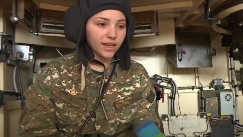 ФОРМИРАН ЖЕНСКИ БАТАЉОН ЗА ОДБРАНУ КАРАБАХА: Жене се масовно пријављују да бране земљу, морал изузетно висок ФОРМИРАН ЖЕНСКИ БАТАЉОН ЗА ОДБРАНУ КАРАБАХА: Жене се масовно пријављују да бране земљу, морал изузетно висок