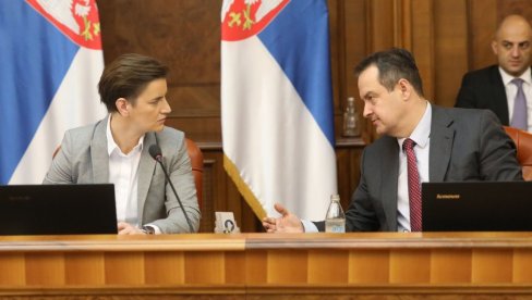 VULINU MUP, SPS OSTAJE U NEMANJINOJ? Foto-finiš sastavljanja nove vlade VULINU MUP, SPS OSTAJE U NEMANJINOJ? Foto-finiš sastavljanja nove vlade