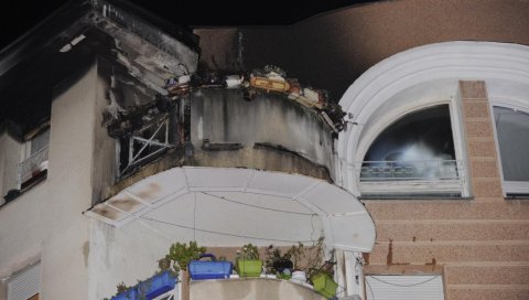 ФОТОГРАФИЈЕ ПОЖАРА НА ЧУКАРИЦИ: Ватра угашена - стан био пун отпада! ФОТОГРАФИЈЕ ПОЖАРА НА ЧУКАРИЦИ: Ватра угашена - стан био пун отпада!