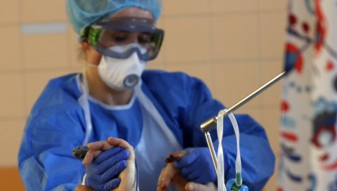 НАРЕДНИ МЕСЕЦИ БИЋЕ ПОСЕБНО ТЕШКИ: СЗО упозорава на ситуацију са корона вирусом НАРЕДНИ МЕСЕЦИ БИЋЕ ПОСЕБНО ТЕШКИ: СЗО упозорава на ситуацију са корона вирусом