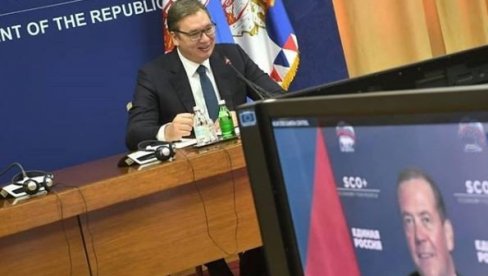 VUČIĆ RAZGOVARAO SA MEDVEDEVIM: Srdačan sastanak putem video linka predsednika Srbije i zamenika predsednika Saveta bezbednosti Rusije VUČIĆ RAZGOVARAO SA MEDVEDEVIM: Srdačan sastanak putem video linka predsednika Srbije i zamenika predsednika Saveta bezbednosti Rusije