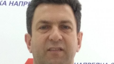 ГРАДОНАЧЕЛНИК ШАПЦА ЧЕСТИТАО ДАН РС: Напредак и и благостање, а свим грађанима добро здравље ГРАДОНАЧЕЛНИК ШАПЦА ЧЕСТИТАО ДАН РС: Напредак и и благостање, а свим грађанима добро здравље