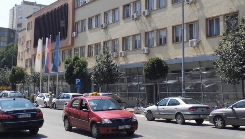 PIROTSKI KRIZNI ŠTAB DONEO NOVE MERE: Venčanja samo u gradskoj upravi, a evo šta se potpuno obustavlja PIROTSKI KRIZNI ŠTAB DONEO NOVE MERE: Venčanja samo u gradskoj upravi, a evo šta se potpuno obustavlja