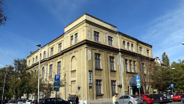 ХОТЕЛ ДОМ ЗА 2.000.000 ЕВРА: Оглашена продаја пословне зграде, бившег Југословенског учитељског дома, на Савском венцу ХОТЕЛ ДОМ ЗА 2.000.000 ЕВРА: Оглашена продаја пословне зграде, бившег Југословенског учитељског дома, на Савском венцу