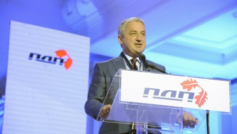 ХОСПИТАЛИЗОВАН БРАНИСЛАВ БОРЕНОВИЋ: Позитиван на вирус корона ХОСПИТАЛИЗОВАН БРАНИСЛАВ БОРЕНОВИЋ: Позитиван на вирус корона