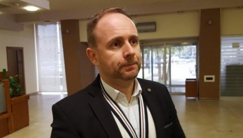 СМЕЊЕН МАРКО АЋИЋ: Настављена сеча кадрова ДНС СМЕЊЕН МАРКО АЋИЋ: Настављена сеча кадрова ДНС