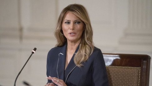 ГДЕ ЈЕ НЕСТАЛА МЕЛАНИЈА ТРАМП? Највећа мистерија америчких избора, извори блиски првој дами открили шта она сада ради ГДЕ ЈЕ НЕСТАЛА МЕЛАНИЈА ТРАМП? Највећа мистерија америчких избора, извори блиски првој дами открили шта она сада ради