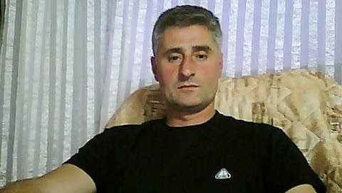 ОВО ЈЕ НАПАДНУТИ ПРОФЕСОР У БОРУ: Не знам ко ме је ударио, улазио сам у школу кад се све десило ОВО ЈЕ НАПАДНУТИ ПРОФЕСОР У БОРУ: Не знам ко ме је ударио, улазио сам у школу кад се све десило