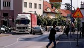 У НЕДЕЉУ ТРАДИЦИОНАЛНИ ВАШАР: У Бачкој Тополи укинута ванредна ситуација У НЕДЕЉУ ТРАДИЦИОНАЛНИ ВАШАР: У Бачкој Тополи укинута ванредна ситуација
